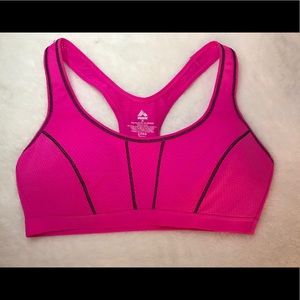 Women’s sports bra
